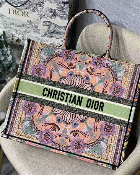 small dioraura dior book tote|Christian Dior Small Dioraura Multicolor Book Tote .